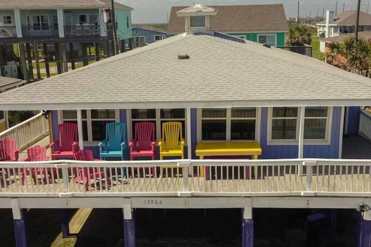 The Enchanted Lighthouse Galveston Vacation Rental at Bermuda Beach